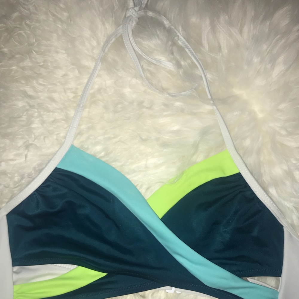 VS PINK swimsuit top